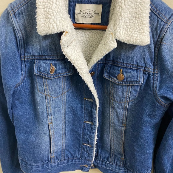 Ashley Vintage Charm Jackets & Blazers - Ashley Vintage Charm Blue Denim Sherpa Jacket Size M